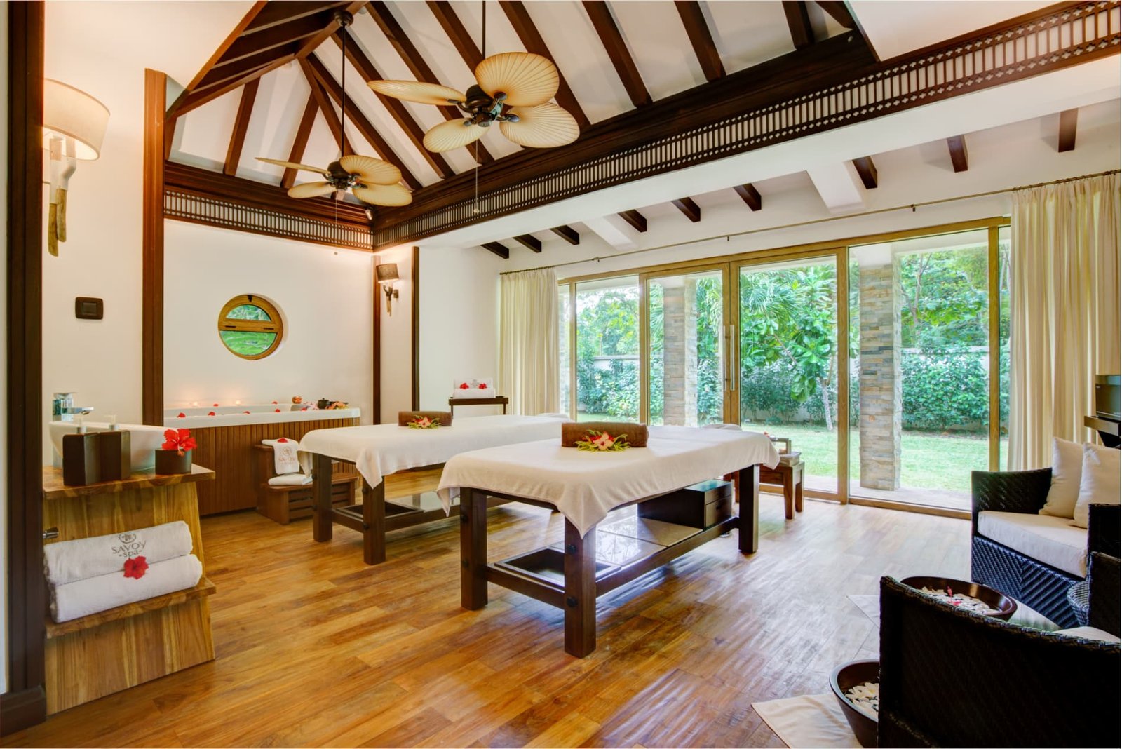 Forest spa treatment room, Seychelles